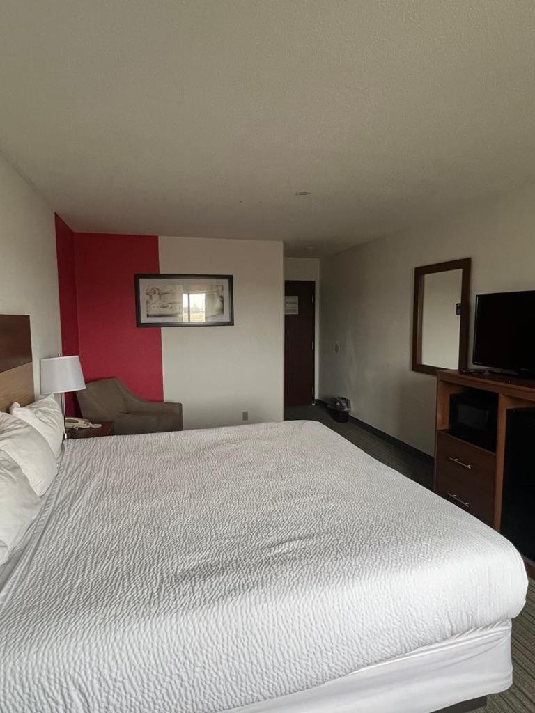 Hotel Ramada By Wyndham Effingham Extérieur photo